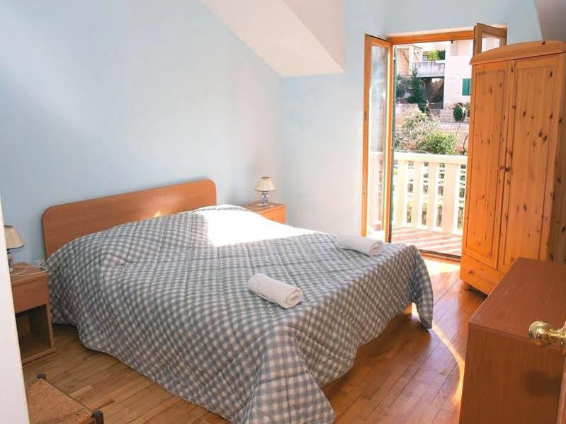 Hotel Santic à Postira Extérieur photo