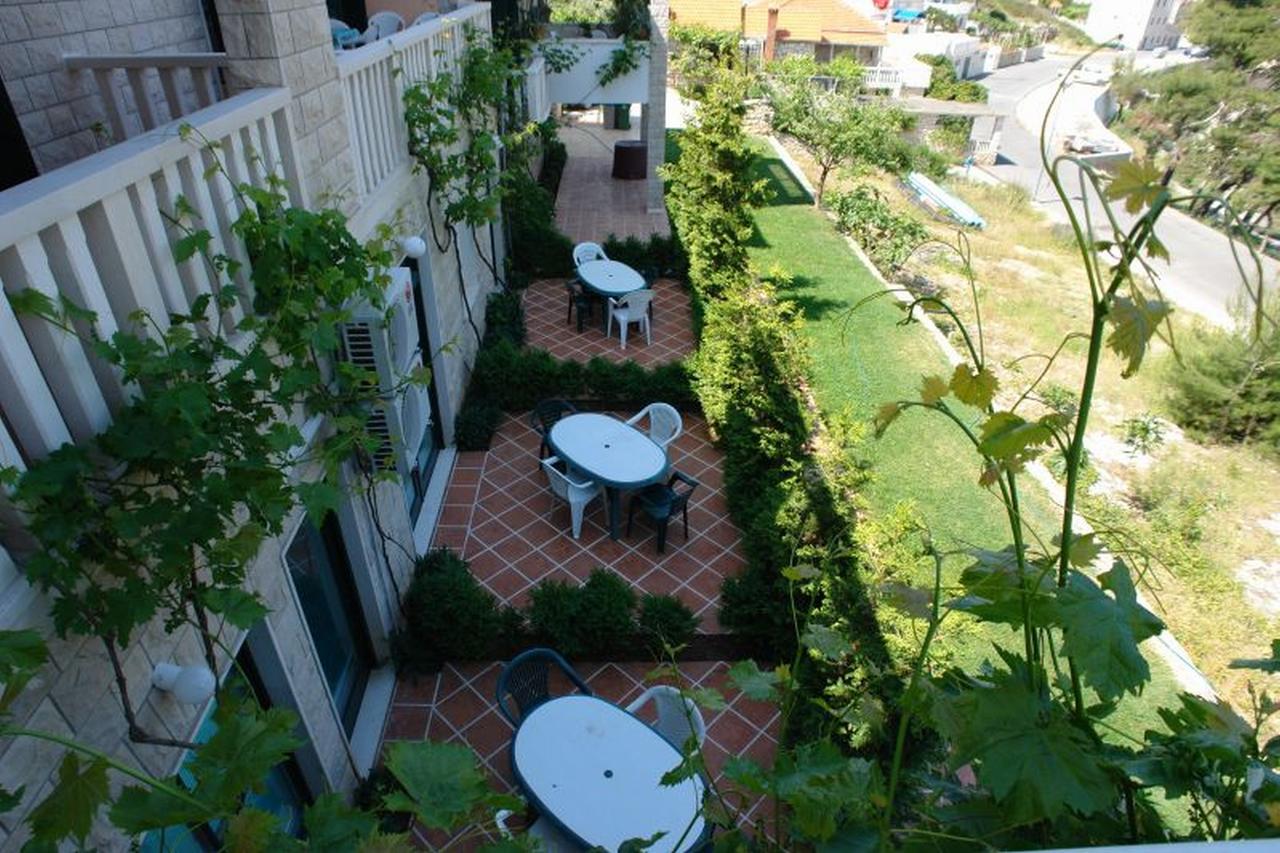 Hotel Santic à Postira Extérieur photo