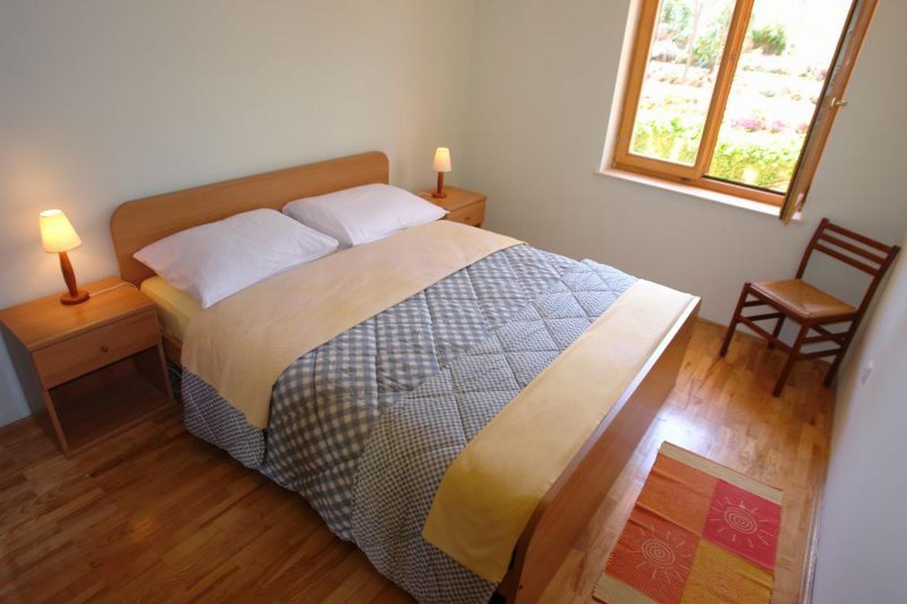 Hotel Santic à Postira Extérieur photo